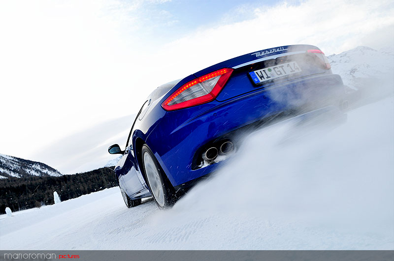 10-01-29-maserati 3646 in Schneetreiben Teil 2: Italien Gelato - Maserati on snow