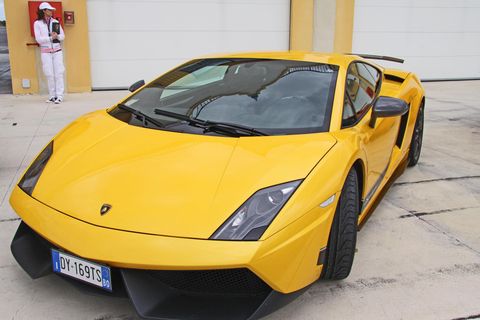 2010120085 0002 in Lamborghini Gallardo Superleggera: Rennmaschine für die Straße