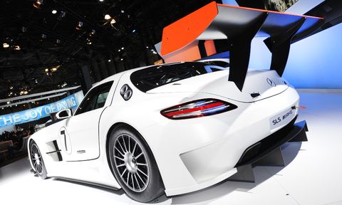 Slsamg in Video: New York International Auto Show 2010