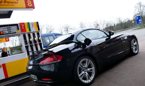 Z42 in Verkehrte Welt – BMW Diesel vs. BMW Benziner