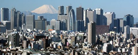 800px-Skyscrapers Of Shinjuku 2009 January in 