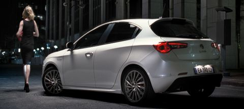 G 100512 AR SpotGiulietta 02 in Uma Thurman und die Giulietta