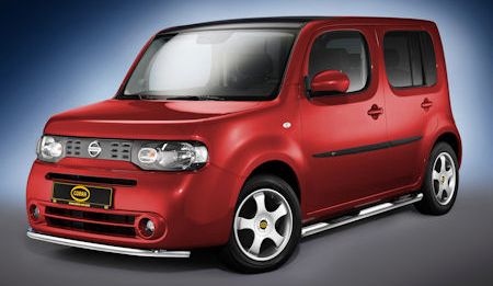 Cobra Nissan Cube 2 in Cobra Nissan Cube: Neue Akzente für die Bulldogge mit Sonnenbrille