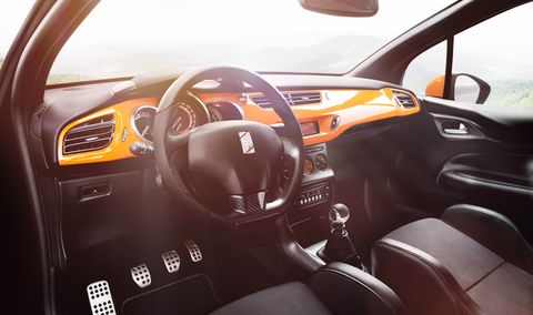 Ds3-4 in Geballte Sportlichkeit: Citroën DS3 Racing