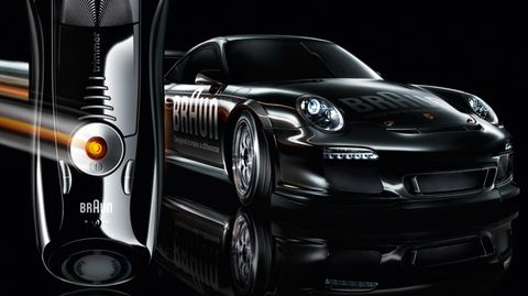 Porsche-braun in Porsche geht mit Braun ins Rennen