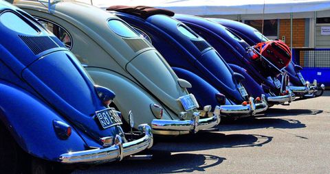Volkswagen-oldtimer-kaefer in Nur leichter Preisrückgang bei Oldtimern