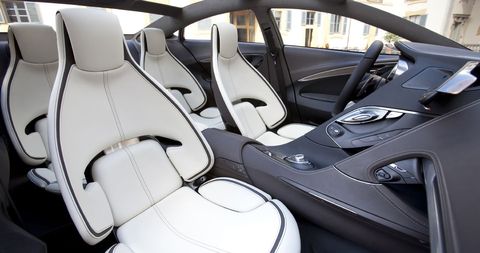 Shinari Interior 09 in Mazda Shinari: Viertüriges Sportcoupé als Design-Ausblick