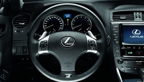 Lexus-is-f-2 in 5.0 Liter V8: Lexus zeigt den frischen IS F