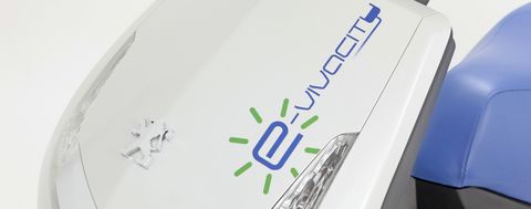 Peugeot-e-vivacity in Elektroroller: Peugeot präsentiert E-Vivacity