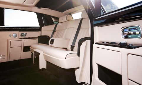 Rolls-royce-interior in Rolls-Royce veredelt jetzt ab Werk