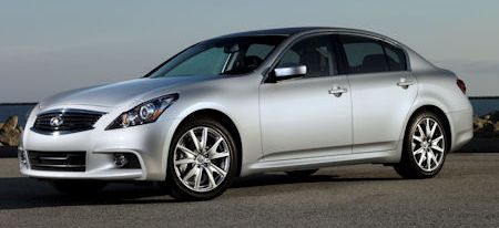 Infiniti G25 2 in Infiniti G25 Limousine: Wenn’s kein G37 sein muss