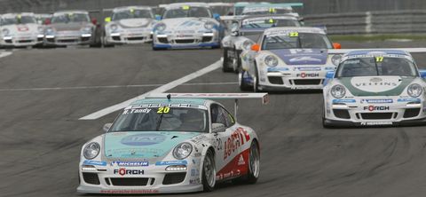 Porsche-911-GT3-Cup-1 in Das größte Porsche-Rennen der Welt