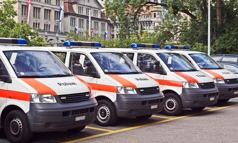 Schweizer-polizei in Harte Methoden in der Schweiz