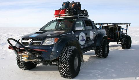 Toyota-hilux-artic-trucks in Toyota Hilux: Auf Antarktis-Expedition
