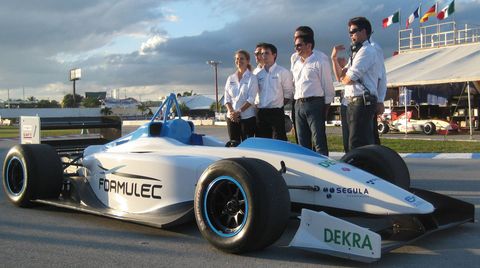 Formulec-formel-elektro-rennwagen-2 in 
