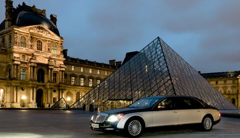 Maybach-louvre-2 in Paris: Maybach kooperiert mit dem Louvre