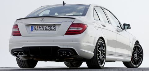 Mercedes-amg-c-63-3 in Mercedes-Benz C 63 AMG kommt mit frischer Technik
