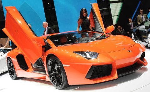 Lamborghini-aventador-lp700-4-1 in 