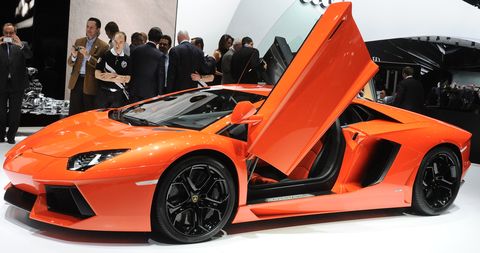 Lamborghini-aventador-lp700-4-3 in 