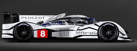 Peugeot-908-hybrid4-2 in Peugeot 908 HYbrid4: Peugeot präsentiert Hybrid-Rennwagen