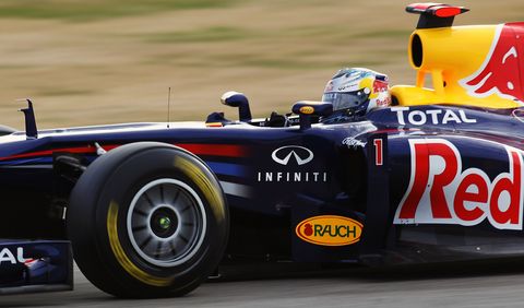 Red-bull-racing in Infiniti und Red Bull helfen sich auf die Sprünge