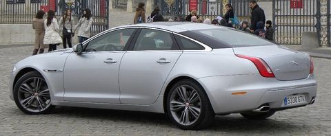 Jaguar-xj-2 in Jaguar XJ ist Luxury Car of the Year - in den USA