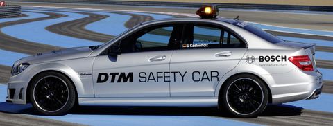 Mercedes-c-63-mag-safety-car-2 in DTM: Mercedes-Benz C 63 AMG macht Job als Safety Car