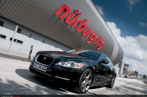 Jaguar-Event-1 in Katzen, Corsas und Sascha: Eine kurvenreiche Woche