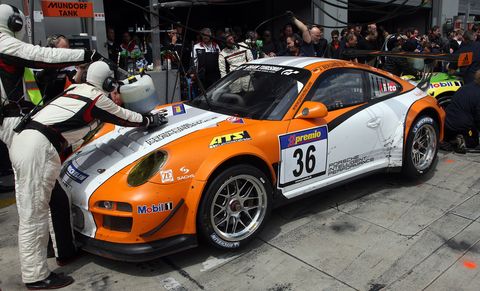 Porsche-911-GT3-R-Hybrid-4 in Porsche 911 GT3 R Hybrid siegt am Nürburgring
