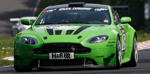 Aston-martin-v12-vantage-kermit in Nürburgring: Nervenkitzel für Aston Martin beim 2. VLN-Rennen 
