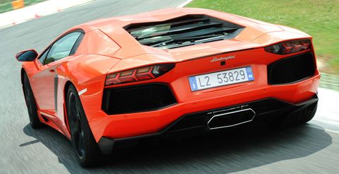 Lamborghni-aventador-lp-700-4-4 in Lamborghini: Nach dem Aventador LP 700-4 noch ein Modell?