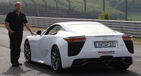 Manfred-sattler-lexus-lfa-4 in Nürburgring: Manfred Sattler hat den ersten Lexus LFA in Deutschland