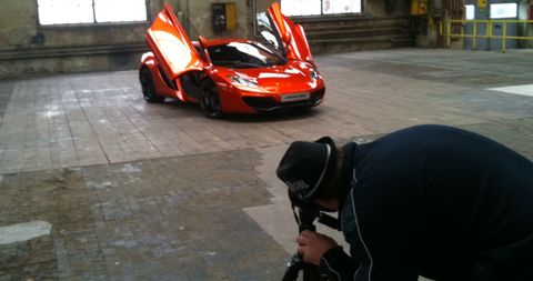 Praktikant-gesucht in Frankfurt oder Hamburg: PRESTIGE CARS sucht Praktikanten/in
