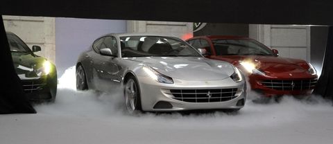 Ferrari-ff-in-berlin in Ferrari FF: Pompöse Vorstellung in Berlin