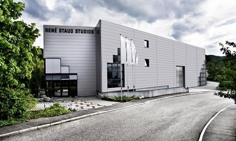 Rene-staud-studios-leonberg in Glückwunsch: Fotograf René Staud wird 60 Jahre alt