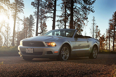 35193 1328615666811 1573536384 30782218 169660 N in Impressionen: Ford Mustang Cabriolet