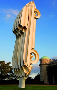 Jaguar-e-type-skulptur in Goodwood: 28 Meter hohe E-Type Skulptur