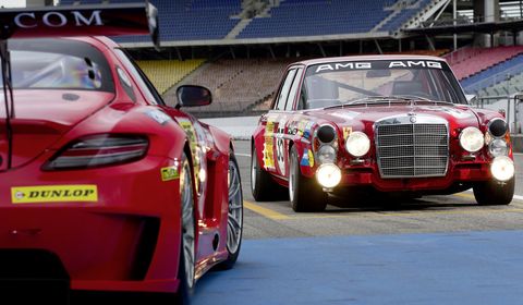 Sls-amg-gt3-300-sel-amg-rote-sau-1 in AMG: Die Rote Sau kehrt zurück