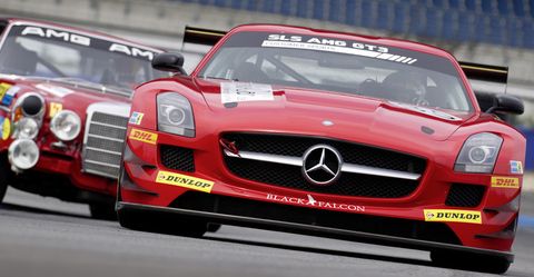 Sls-amg-gt3-300-sel-amg-rote-sau-3 in AMG: Die Rote Sau kehrt zurück