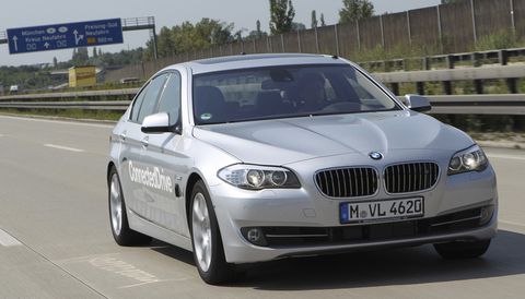 Bmw-forschung in Forschung: 5er BMW fährt alleine