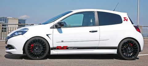 Renault-clio-rs-2 in Renault Clio RS von MR Car Design