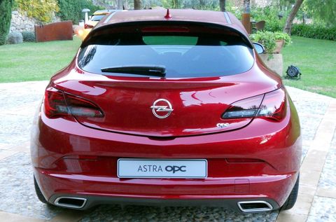 Opel-Astra-GTC-OPC-5 in Speerspitze: Opel Astra GTC OPC