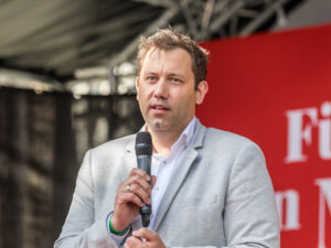Wahlkampf Landtagswahl NRW 2022 - SPD - Roncalliplatz Ko Ln 2022-05-13-4265-1-300x225 in Nach der Wahl ist vor der Wahl